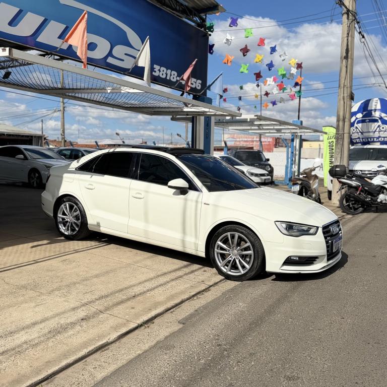 AUDI A3 Sedan