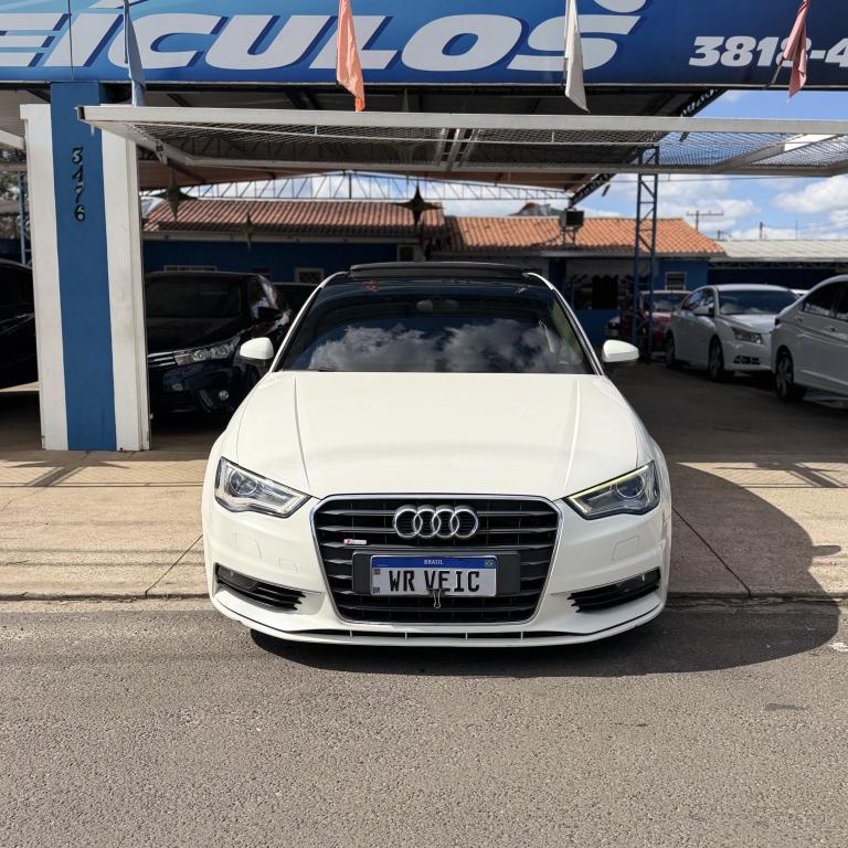 AUDI A3 Sedan - Foto