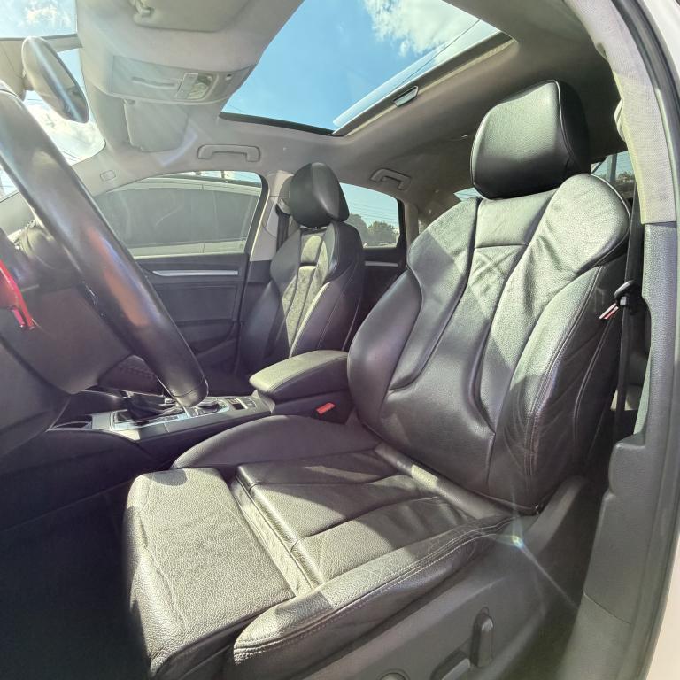 AUDI A3 Sedan - Foto