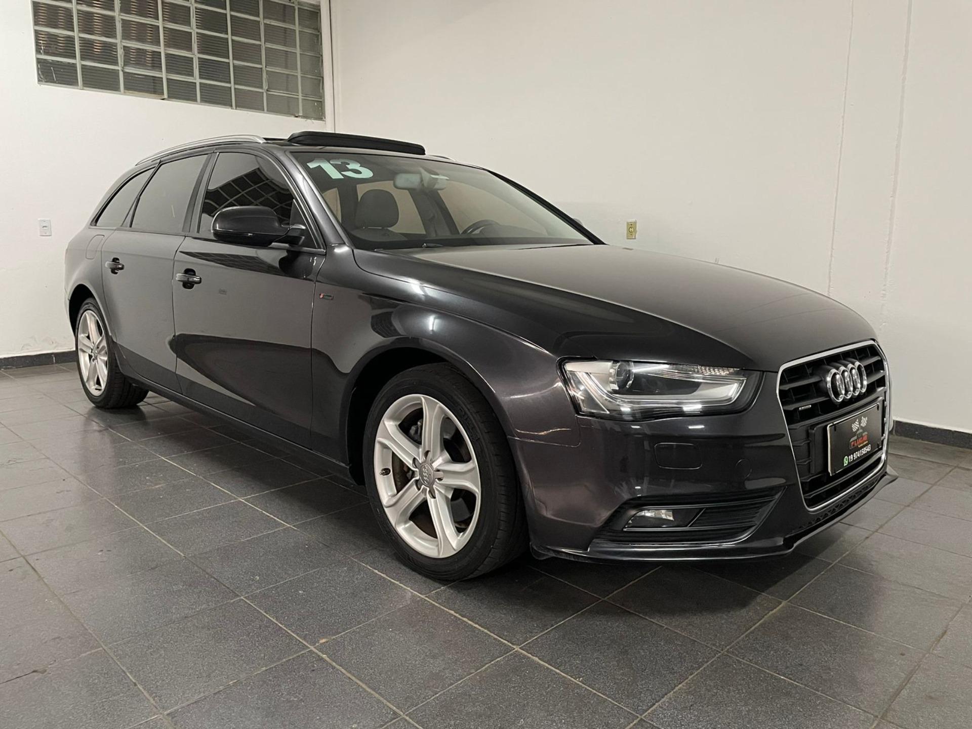 AUDI A4 - Miniatura
