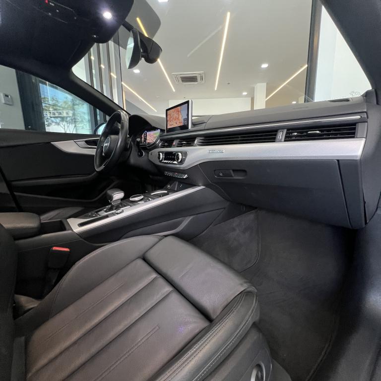 AUDI A5 - Foto