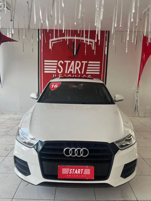 AUDI Q3 - Foto