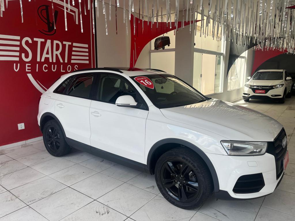 AUDI Q3 - Foto