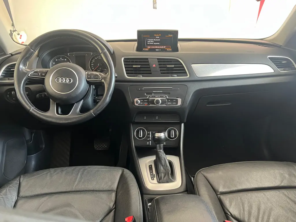AUDI Q3 - Foto