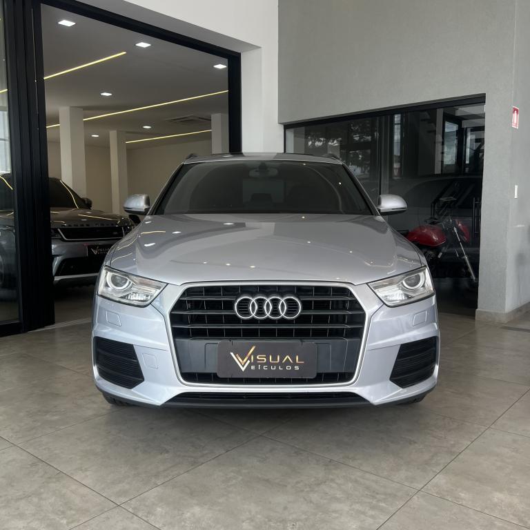 AUDI Q3 - Foto
