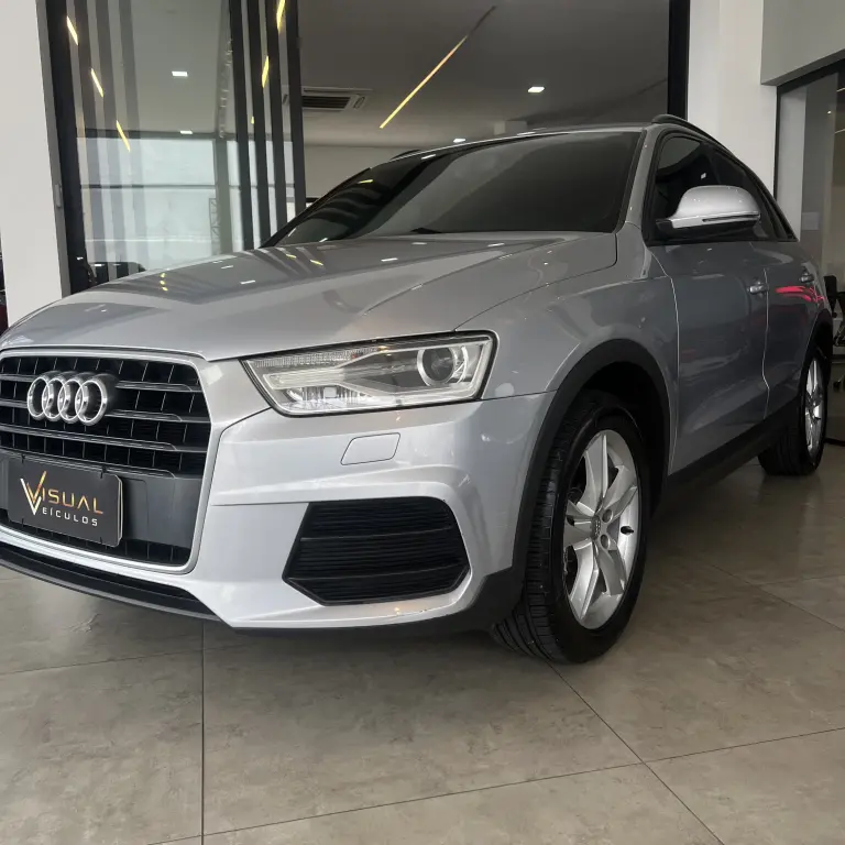 AUDI Q3 - Foto