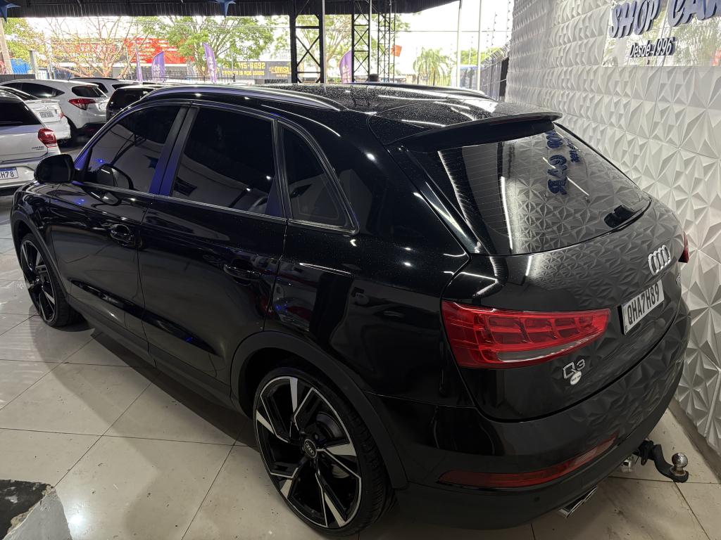 AUDI Q3 - Foto