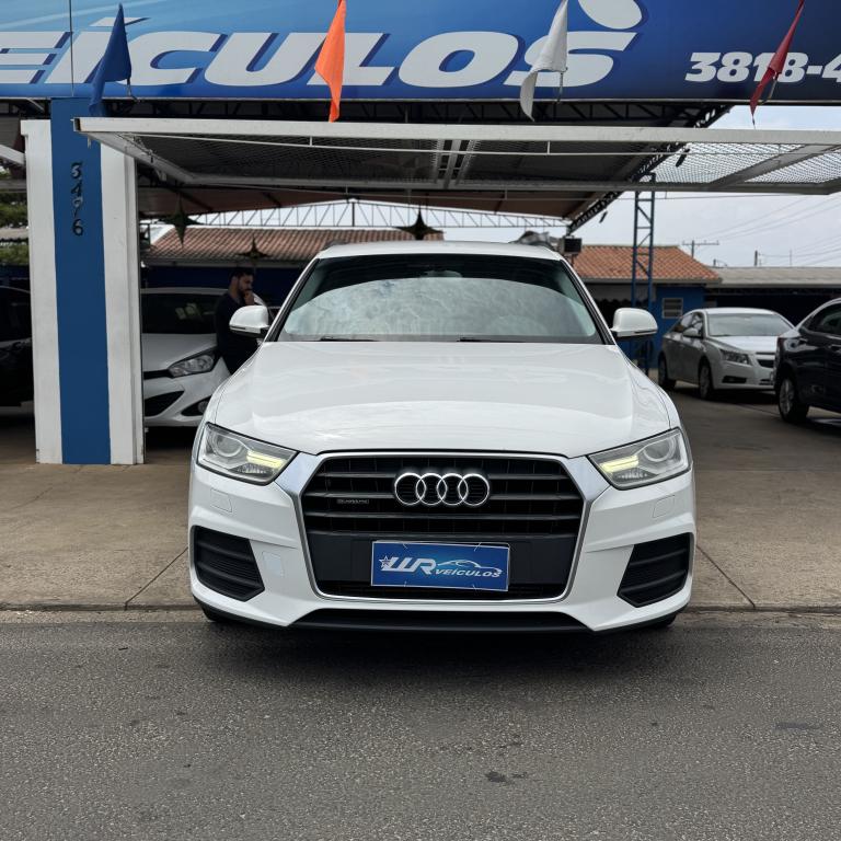 AUDI Q3 - Foto