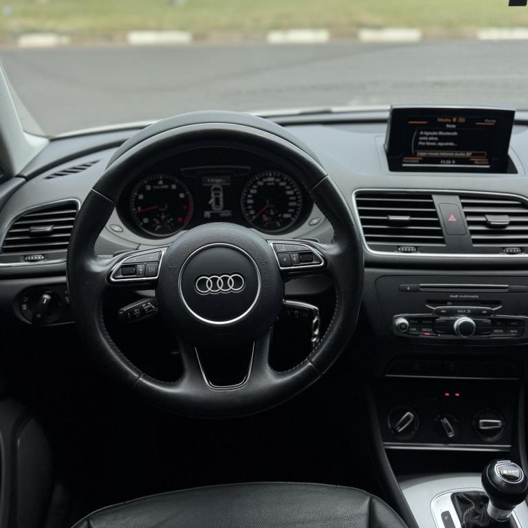 AUDI Q3 - Foto