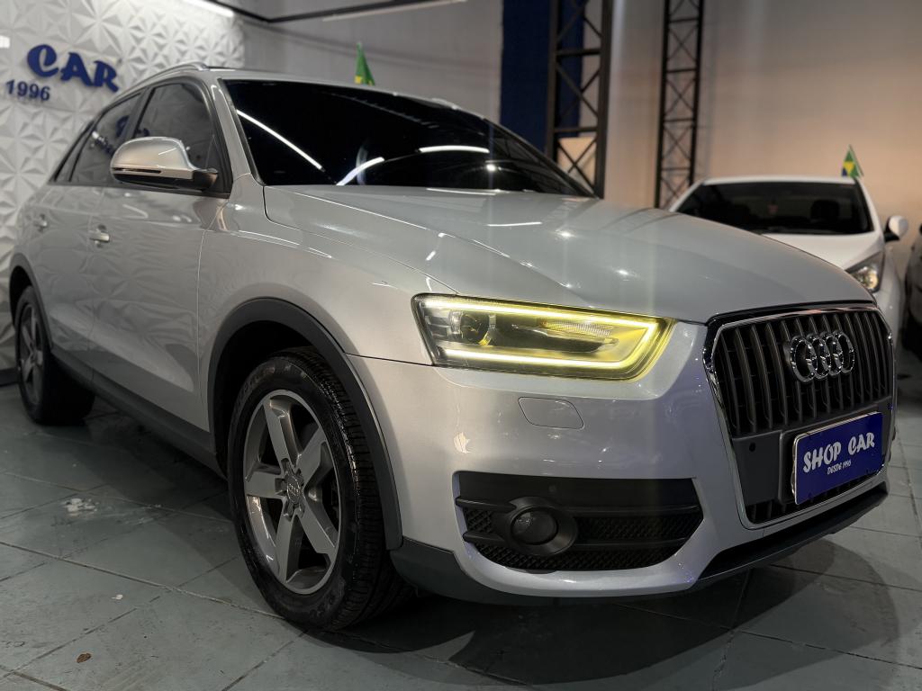 AUDI Q3 - Foto