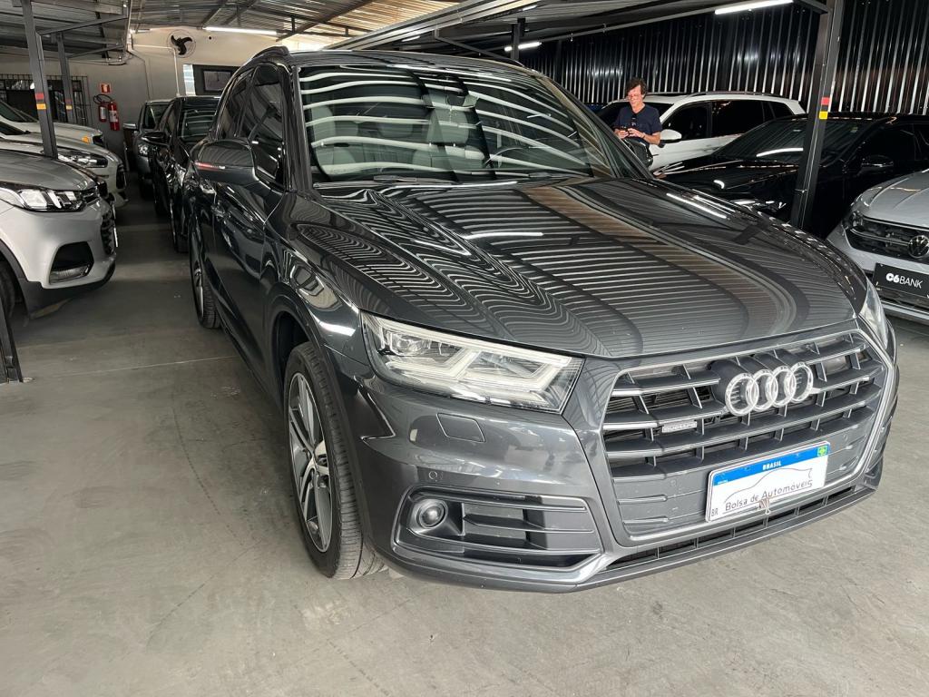 AUDI Q5 - Foto