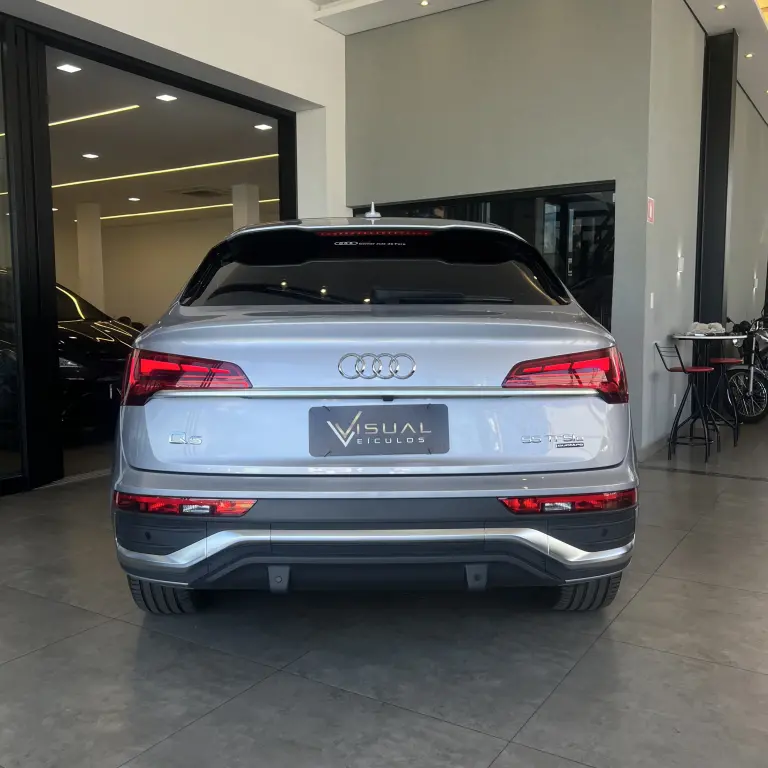 AUDI Q5 - Foto