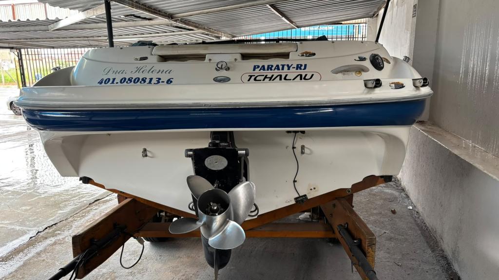 BAYLINER 215 - Foto