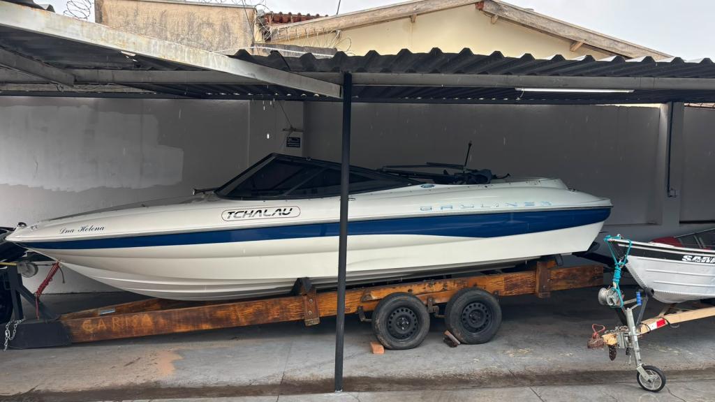BAYLINER 215 - Foto