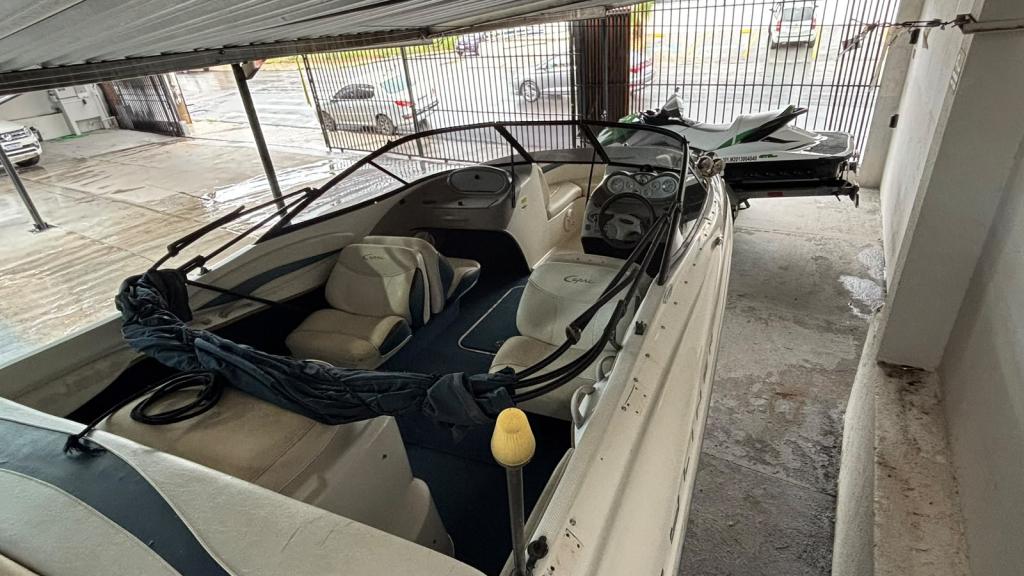 BAYLINER 215 - Foto