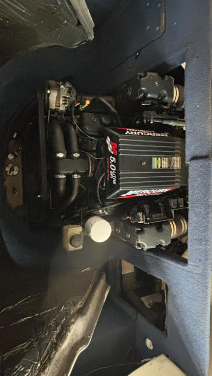 BAYLINER 215 - Foto