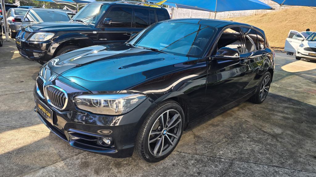 BMW 120i - Foto