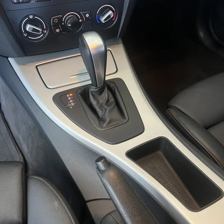 BMW 320I - Miniatura