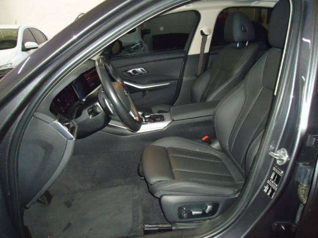 BMW 320I - Foto