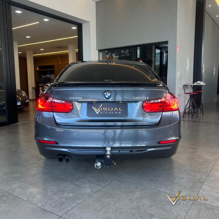 BMW 328I - Foto