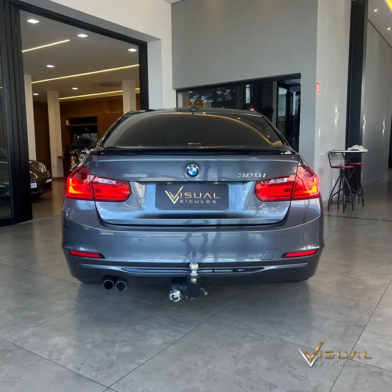 BMW 328I - Foto