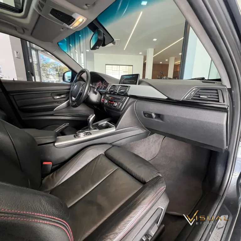 BMW 328I - Foto