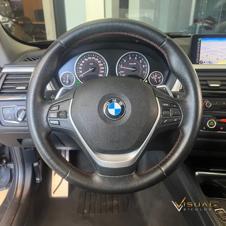 BMW 328I - Foto