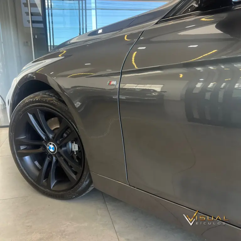 BMW 328I - Foto
