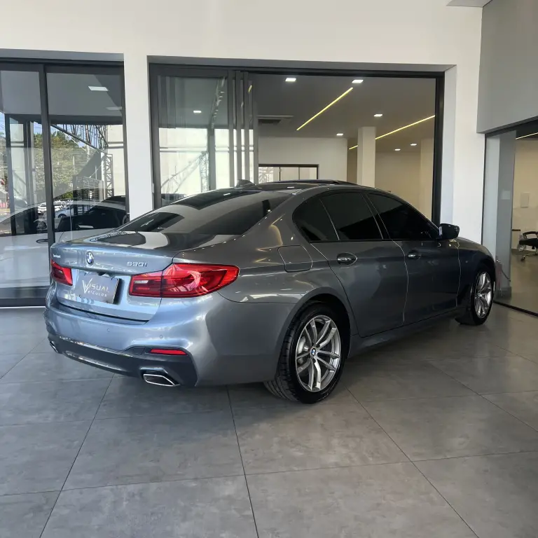 BMW 530I - Miniatura