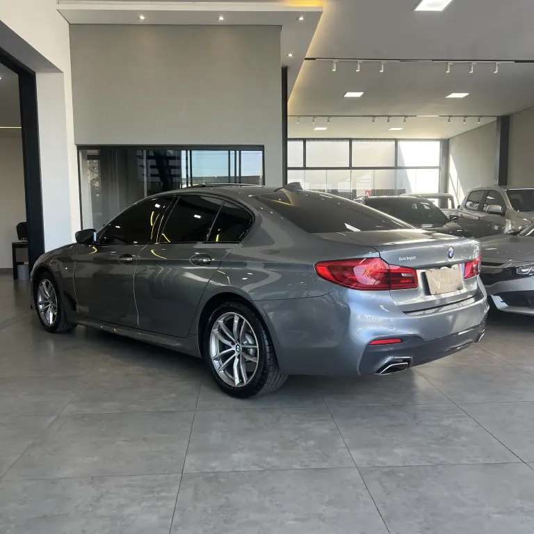 BMW 530I - Miniatura