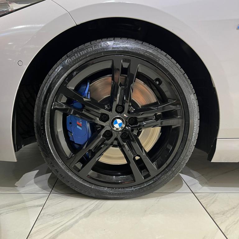 BMW M 235I - Miniatura