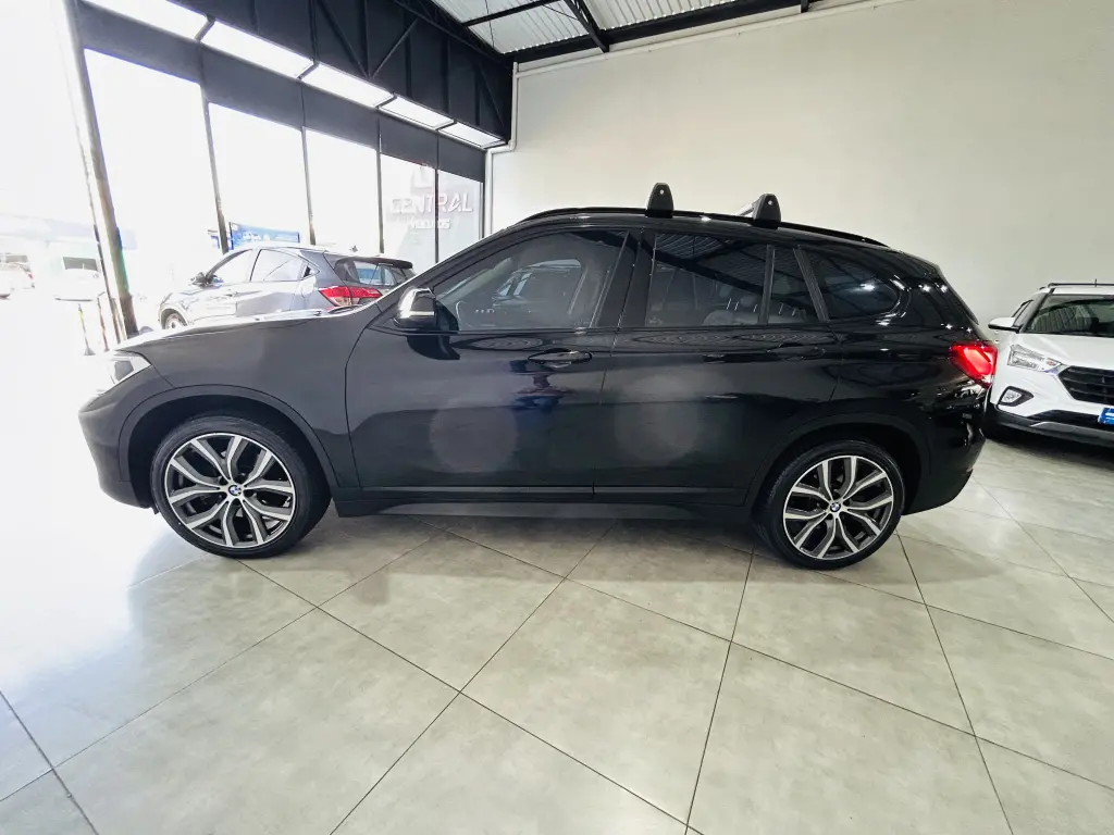 BMW X1 - Foto
