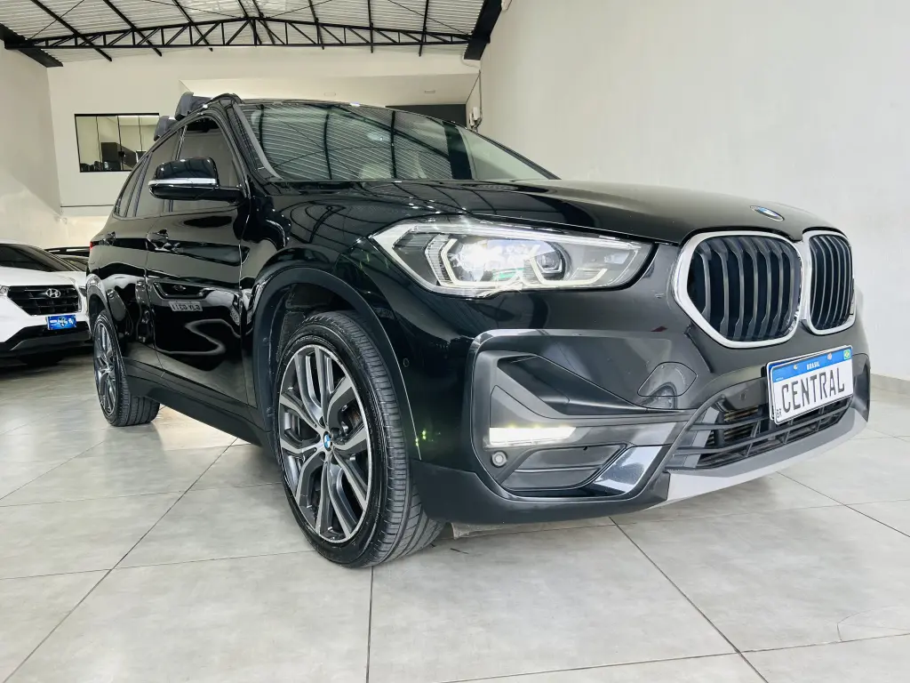 BMW X1 - Foto
