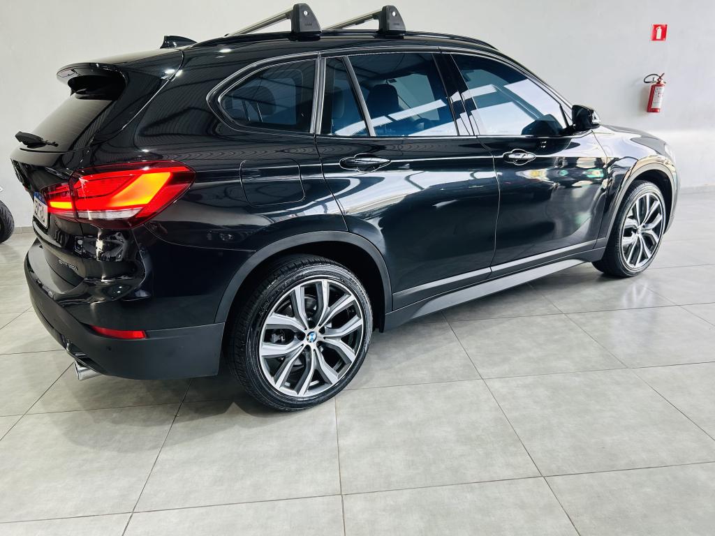 BMW X1 - Foto