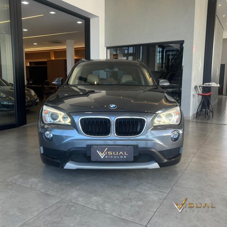 BMW X1 - Foto