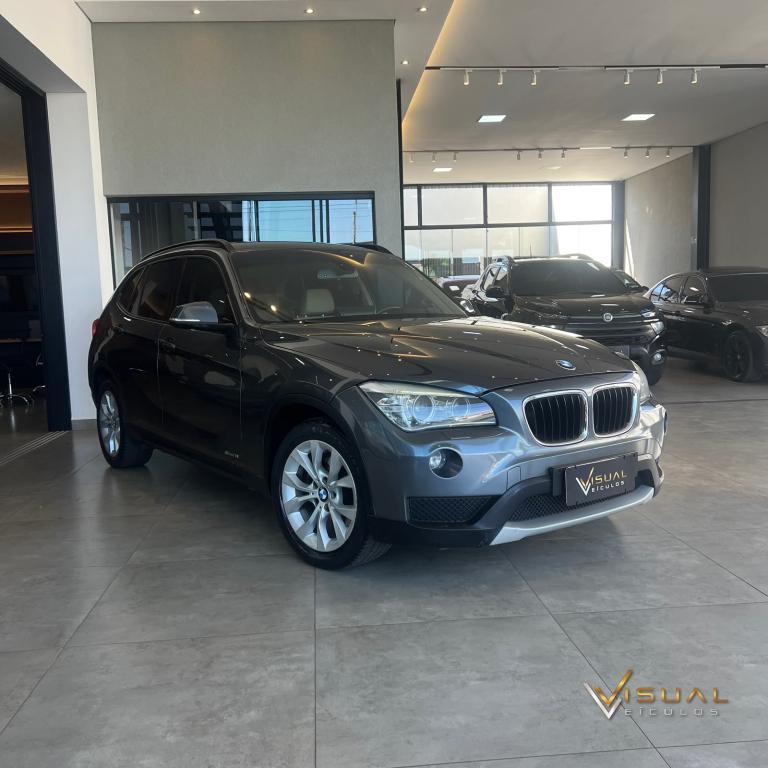 BMW X1 - Foto