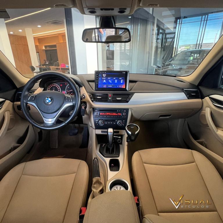 BMW X1 - Foto
