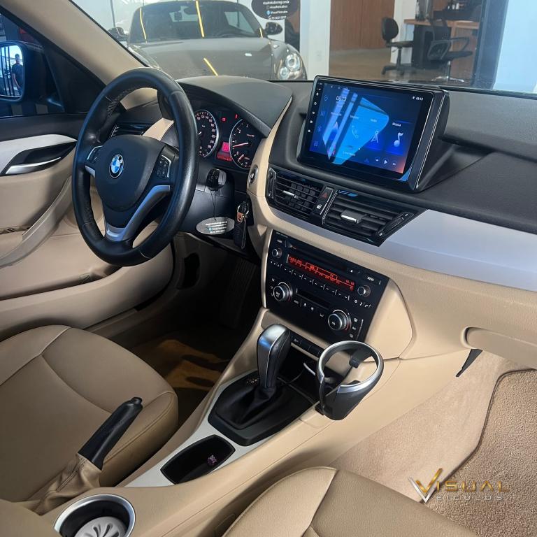 BMW X1 - Foto