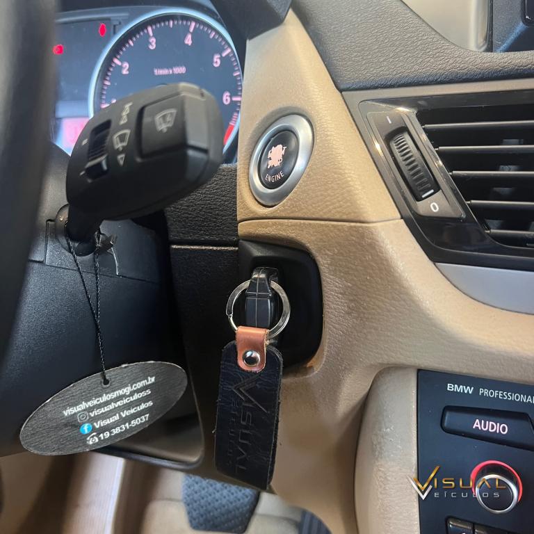 BMW X1 - Foto