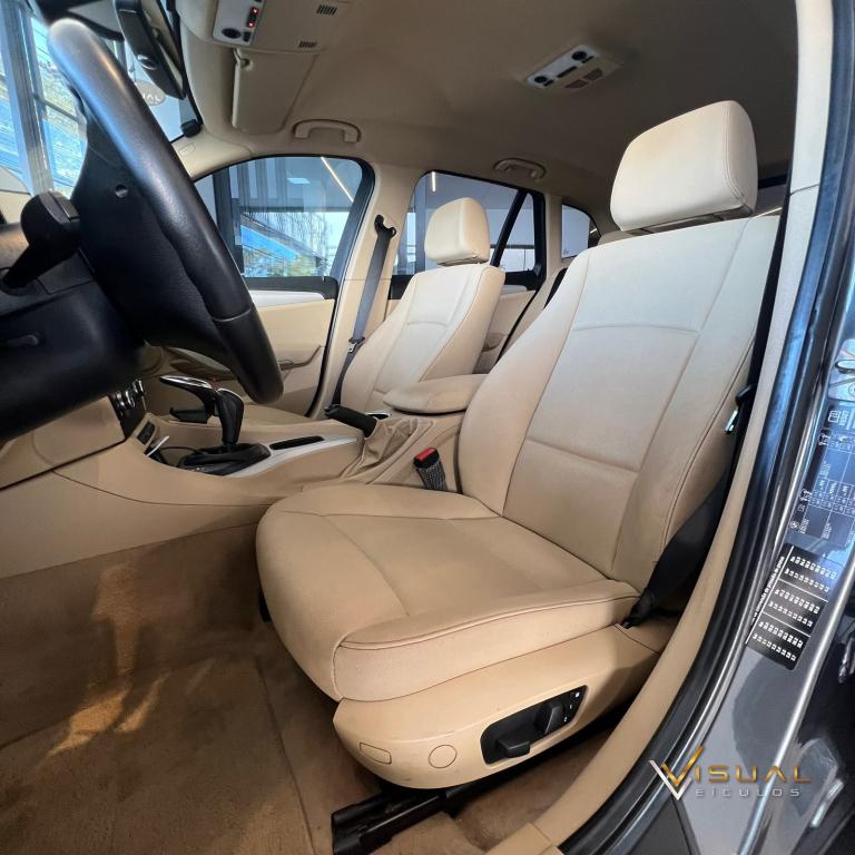 BMW X1 - Foto