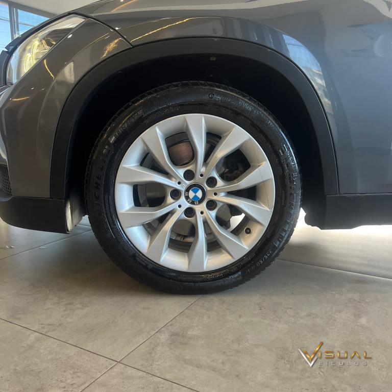 BMW X1 - Foto