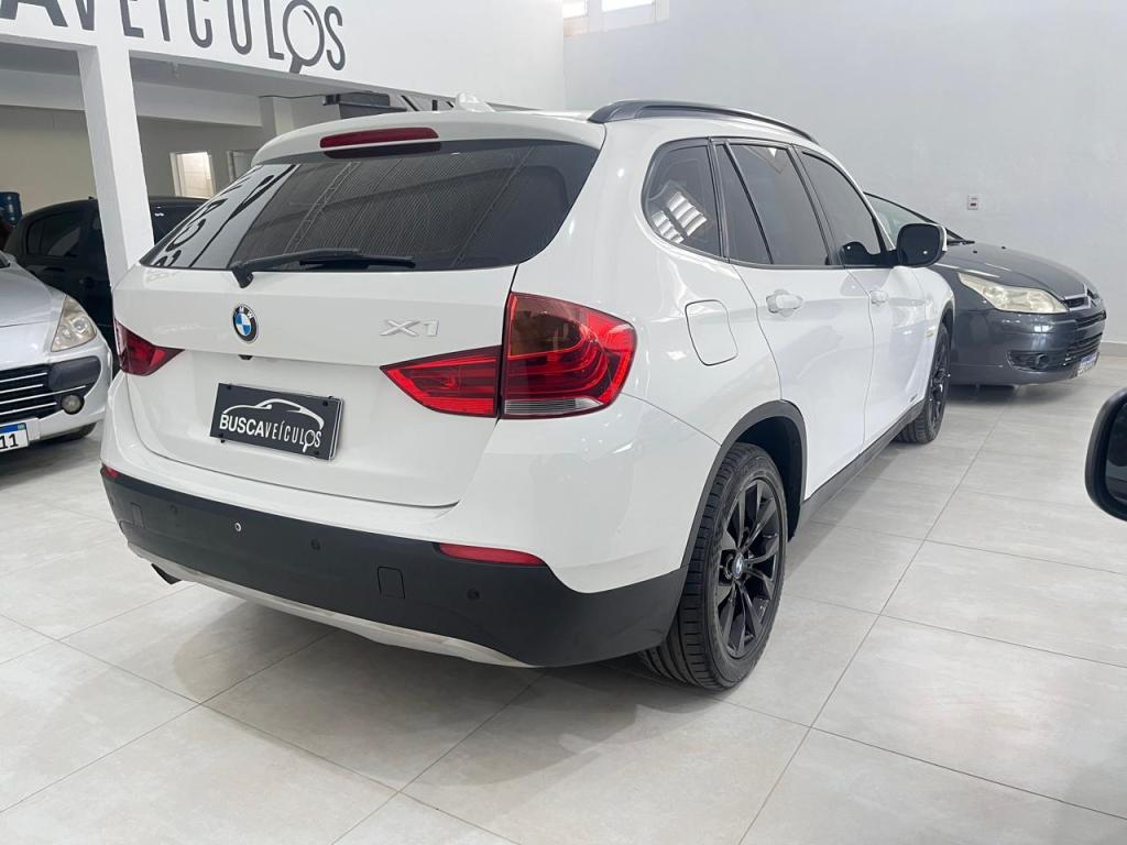 BMW X1 - Foto