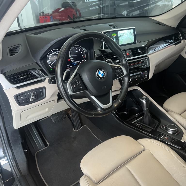 BMW X1 - Foto