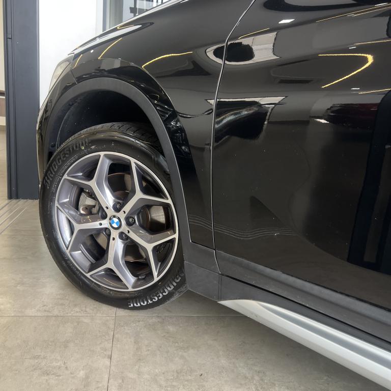BMW X1 - Foto