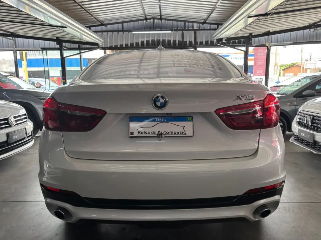 BMW X6 - Foto