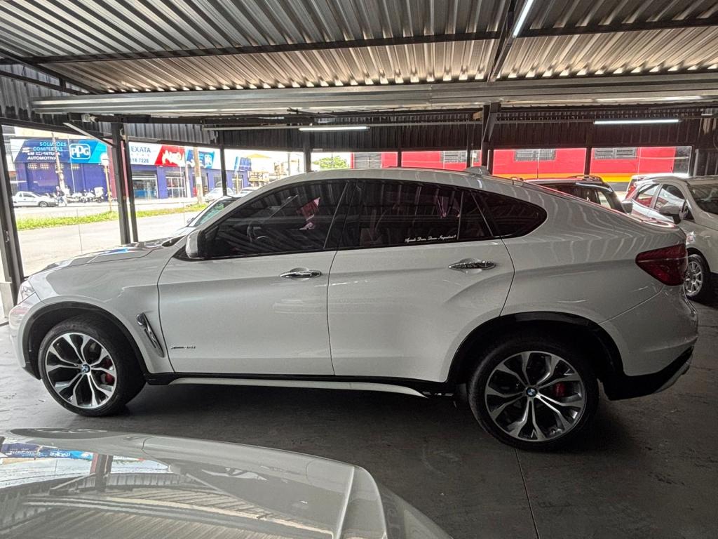 BMW X6 - Foto