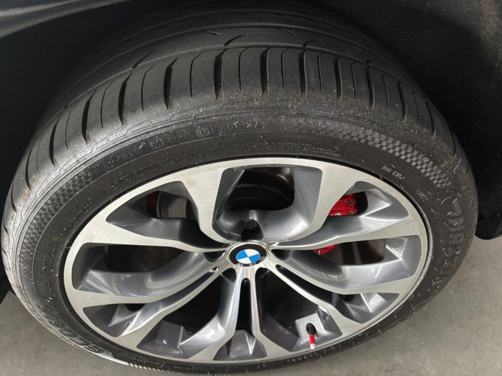 BMW X6 - Foto