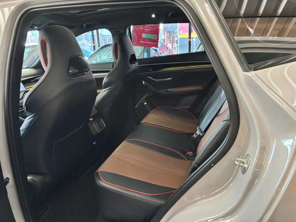 BYD Song Plus - Foto