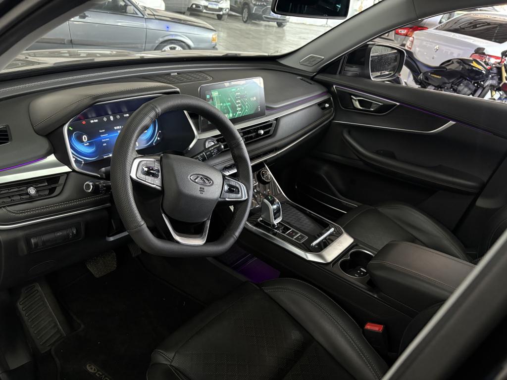 CHERY Tiggo 8 - Foto