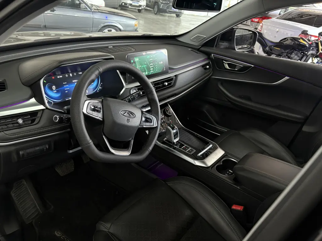 CHERY Tiggo 8 - Foto